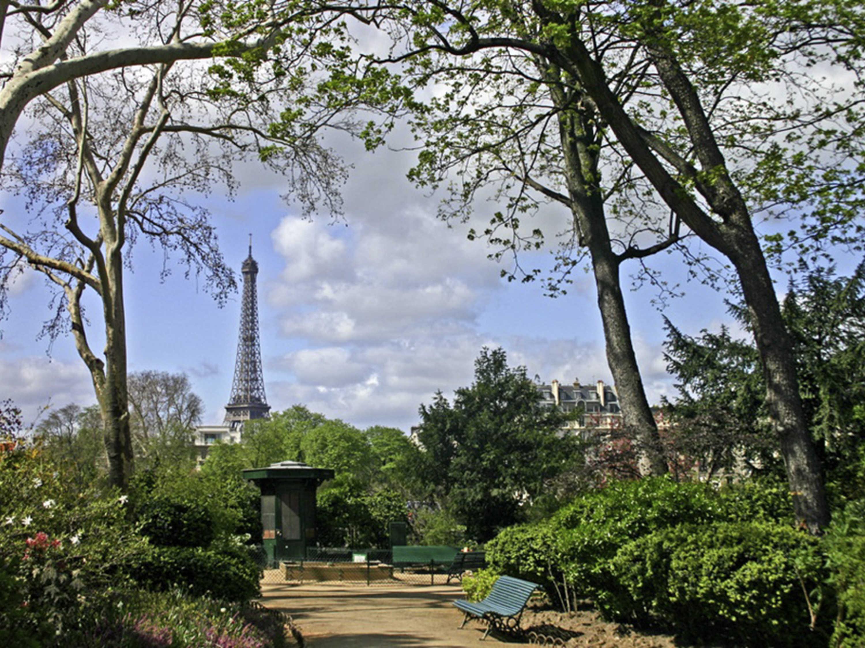 Ibis Tour Eiffel Cambronne 15ème Hotel